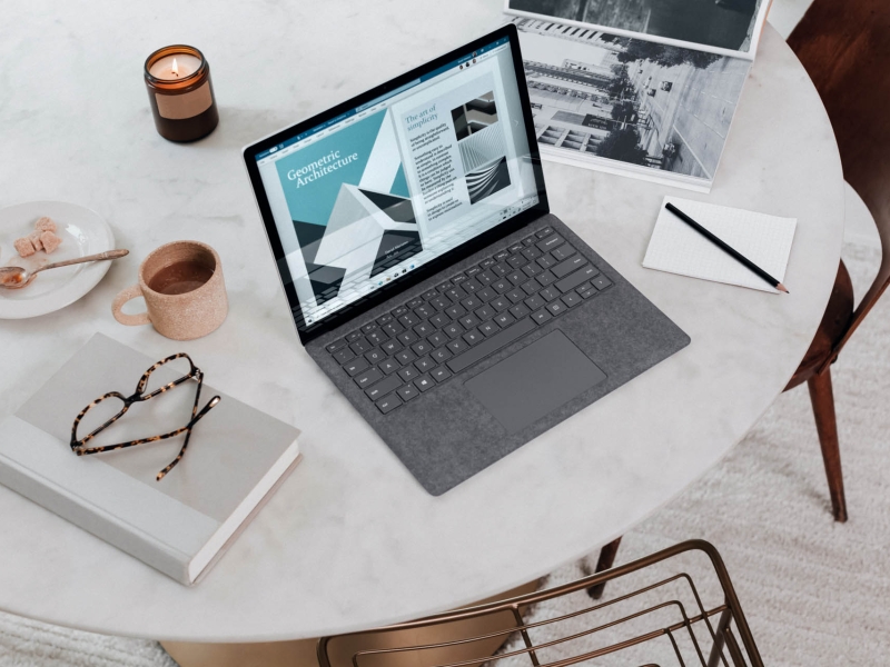 windows-C6T6vr1sQI0-unsplash.jpg windows-C6T6vr1sQI0-unsplash.jpg